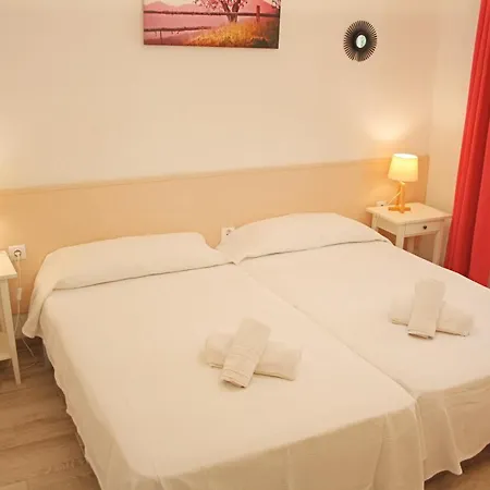 Charming Seafront 펜션