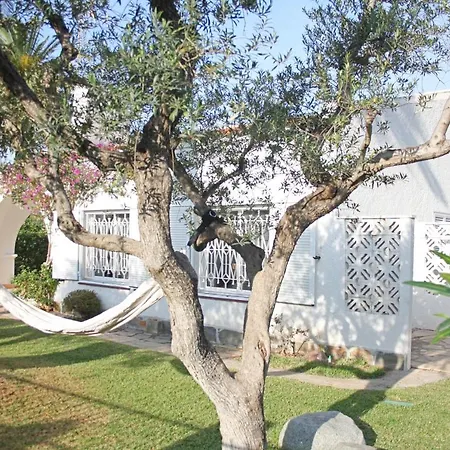 Charming Seafront Cambrils